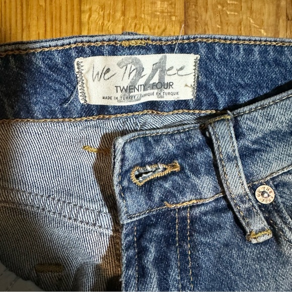 Free People We The Free Women's 24 Medium Wash Blue distressed Denim Jeans(a3 - Picture 5 of 11